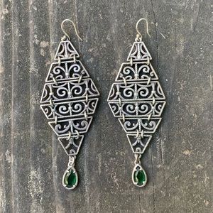Lucky Brand dangling earrings